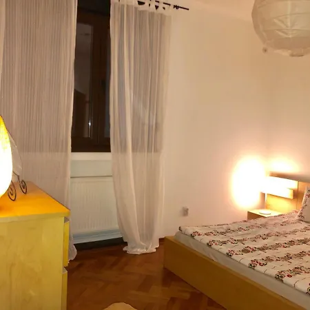Chic & Central 2 Bedroom Lägenhet *